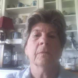 Meet your Posher, Becky